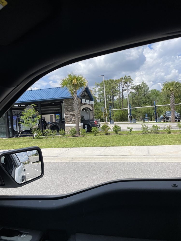 TIDAL WAVE AUTO SPA LUTZ Updated September 2024 33 Photos & 37