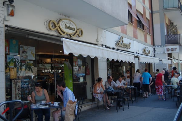Pasticceria Linari by null
