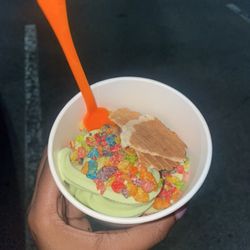 Pistachio Froyo