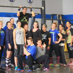 CrossFit Riverside - Fun group workouts everyday!!