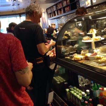 Starbucks - Coffee & Tea Near Me - Burke, Virginia