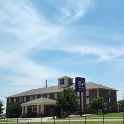 Sleep Inn & Suites Lawton Near Fort Sill - We enjoyed our stay! This is the outside from the freeway.