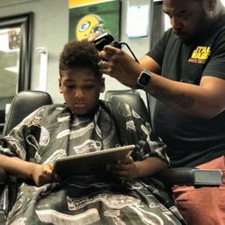 King's Barber & Beauty shop