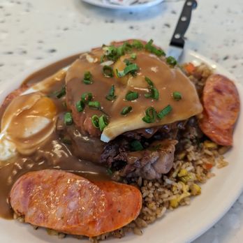 Moke’s Bread And Breakfast - Big Kat (on the secret menu; loco moke with corn beef hash) - Breakfast & Brunch Near Me - Honolulu, Hawaii