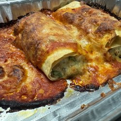 Ooo La La - Our drunken lasagna rolls are to die for.