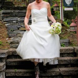 The Interlaken Inn & Restaurant - Wedding in our Garden Area