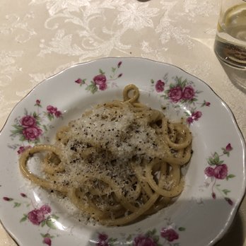Olmo - Bucatini cacio e Pepe - Sandwiches Near Me - New Haven, Connecticut Olmo - Bucatini cacio e Pepe - Sandwiches Near Me - New Haven, Connecticut