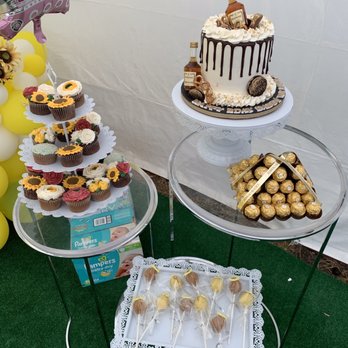 DH Cake Studio - Customize cake and cup cake, and cake pop - Cupcakes Near Me