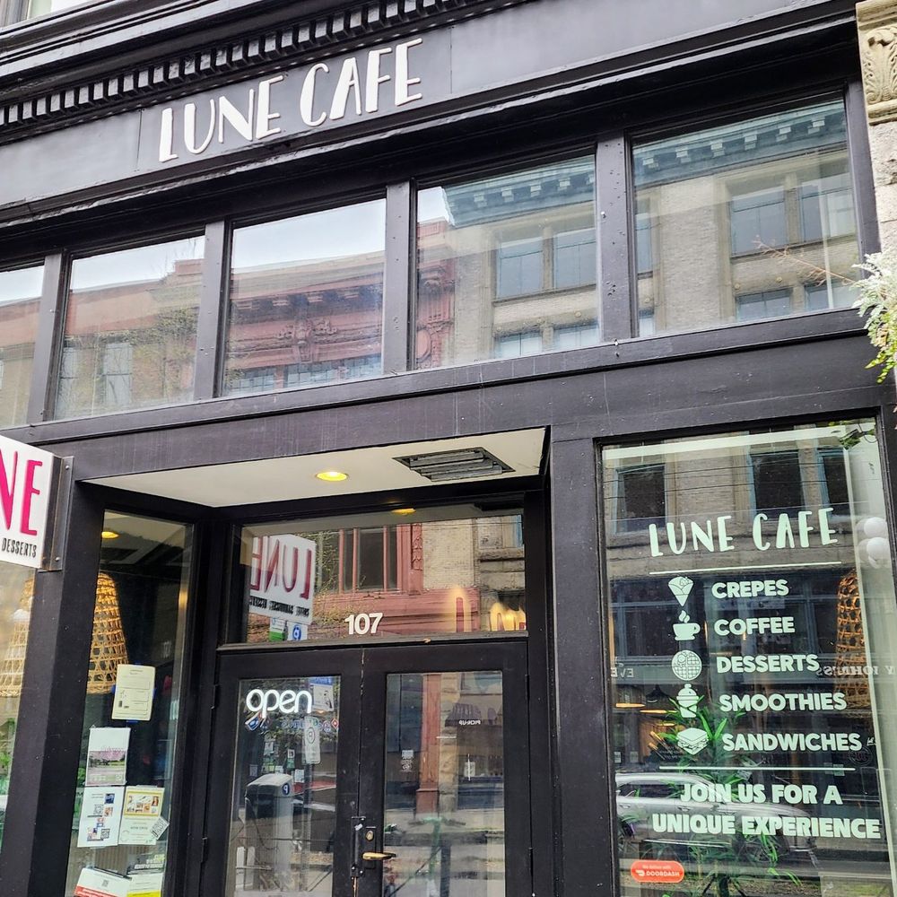 Lune Cafe - Exterior on 1st Avenue (4/27/25) - Desserts Near Me - Seattle, Washington Lune Cafe - Exterior on 1st Avenue (4/27/25) - Desserts Near Me - Seattle, Washington