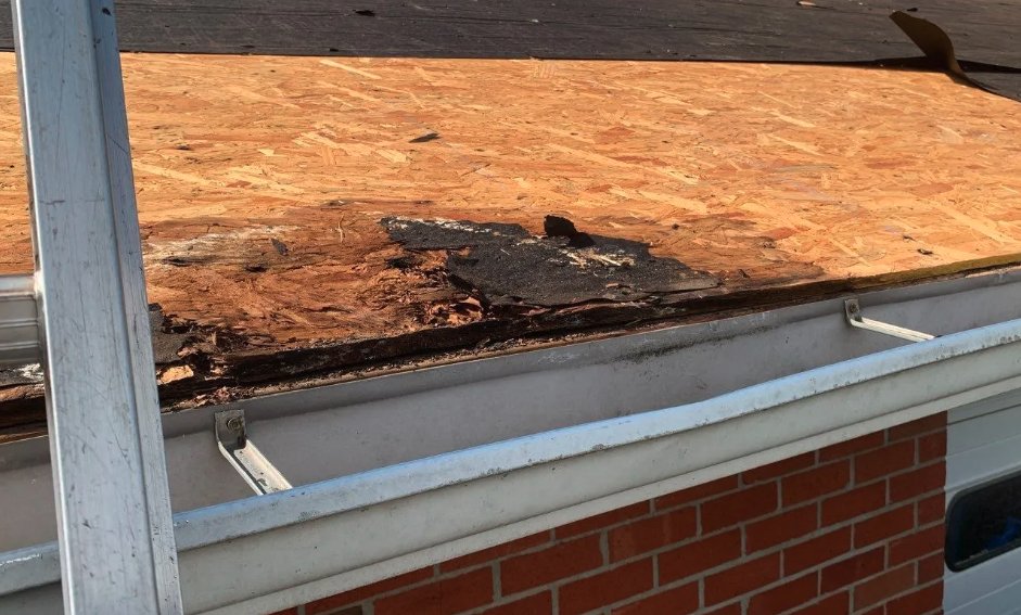 Slide of Absolute Roofing & Exteriors of Louisiana