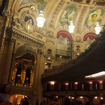 Chicago Theatre - Historical - Performing Arts Near Me - Chicago, Illinois Chicago Theatre - Historical - Performing Arts Near Me - Chicago, Illinois