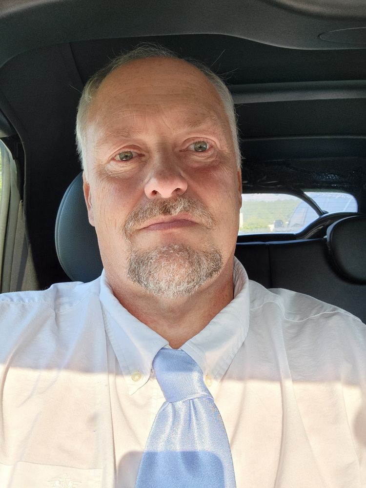 Social spots from Doc's Scuba Service