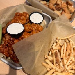 Fried Pickles habanero and bbq and fries Fried Pickles habanero and bbq and fries