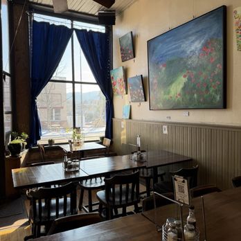 MainStage Brewing - Inside - Breweries Near Me - Lyons, Colorado