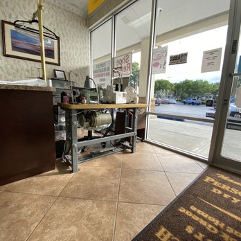 Personal Touch Dry Cleaners - Dry Cleaning Near Me - Coral Springs, Florida Personal Touch Dry Cleaners - Dry Cleaning Near Me - Coral Springs, Florida