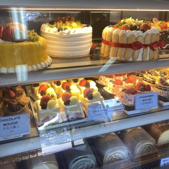 Cherry Blossom Bakery - Cakes and mousses - Bakeries Near Me - San Francisco, California