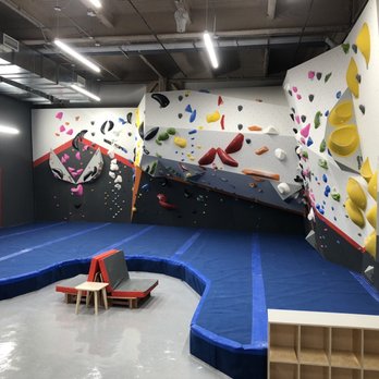 Movement Gowanus - Gyms Near Me - Brooklyn, New York