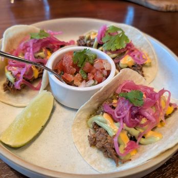 Skye Avenue Kitchen & Lounge - Pulled beef tacos - Canadian (New) Near Me - Surrey, British Columbia