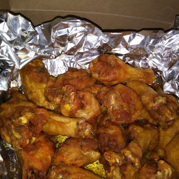Pizza Express - Great butter garlic wings once I shook them in parm and Frank's red hot - Pizza Near Me - Jamestown, New York