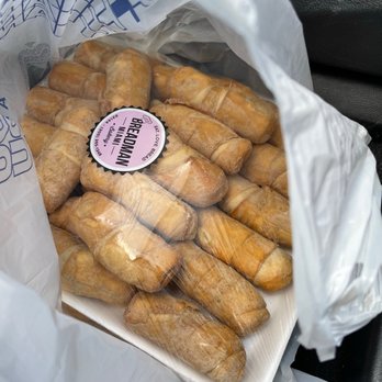 Breadman Miami - Mini Tequeno Queso - Bakeries Near Me - Miami, Florida Breadman Miami - Mini Tequeno Queso - Bakeries Near Me - Miami, Florida