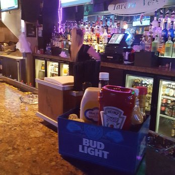 Tavern On Vets - Bar - Burgers Near Me - Kenner, Louisiana Tavern On Vets - Bar - Burgers Near Me - Kenner, Louisiana