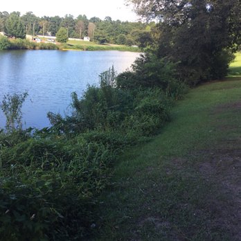 Lake Mayer Park - Parks Near Me - Savannah, Georgia