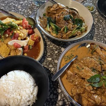 Kin Len Thai Night Bites - Sweet corn salad with coconut, pad see ew noodle with chicken, and battered chicken Battered Chicken Red Curry - Thai Near Me - Seattle, Washington Kin Len Thai Night Bites - Sweet corn salad with coconut, pad see ew noodle with chicken, and battered chicken Battered Chicken Red Curry - Thai Near Me - Seattle, Washington