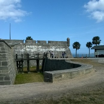 Castillo de San Marcos - Landmarks & Historical Buildings Near Me - Saint Augustine, Florida Castillo de San Marcos - Landmarks & Historical Buildings Near Me - Saint Augustine, Florida