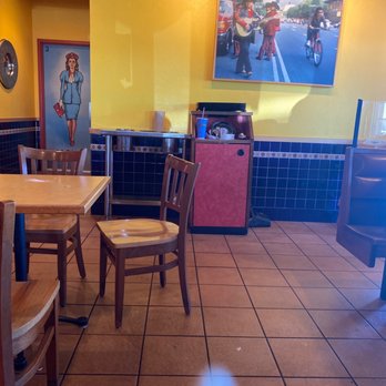 Taco Cabana - Trash overflowing - Mexican Near Me - Albuquerque, New Mexico