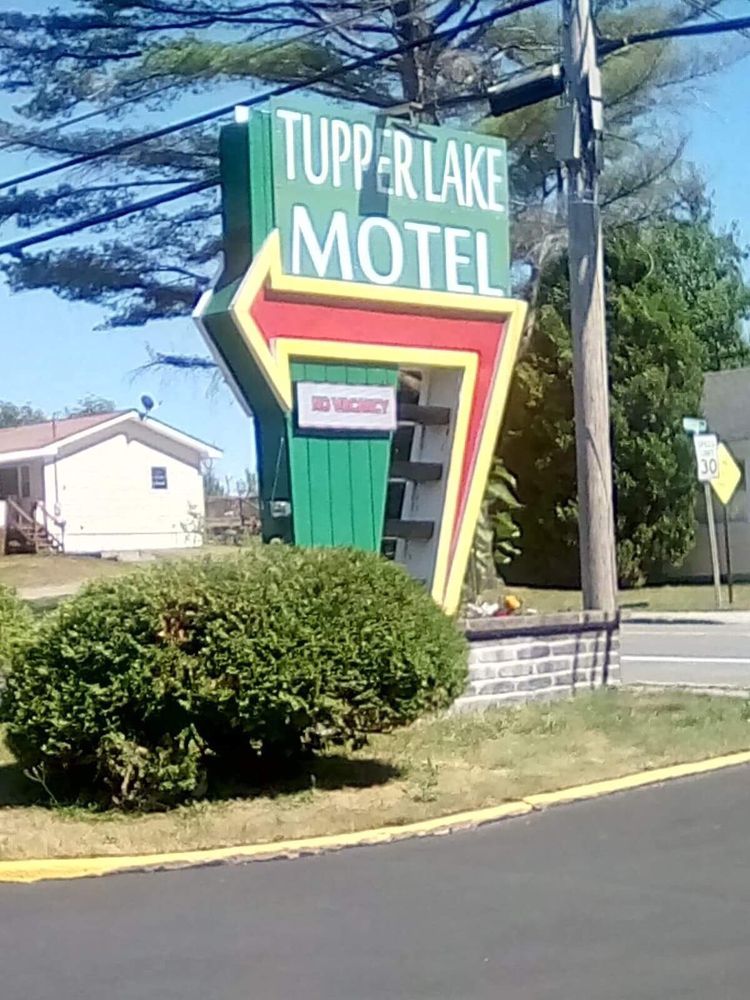 TUPPER LAKE MOTEL Updated August 2024 255 Park St, Tupper Lake, New