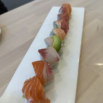 Ari Sushi - Rainbow roll - Sushi Bars Near Me - Dublin, California