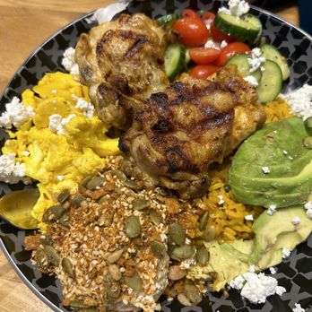 Nando's Peri-Peri - PERi Chicken Rainbow Bowl; hummus; Portuguese Rice - Chicken Shop Near Me - Chicago, Illinois Nando's Peri-Peri - PERi Chicken Rainbow Bowl; hummus; Portuguese Rice - Chicken Shop Near Me - Chicago, Illinois
