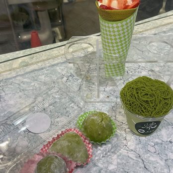 Matcha Ren - Fruit matcha mochis / Matcha mont blanc soft serve / Mochi crepe #7 - Ice Cream & Frozen Yogurt Near Me - Costa Mesa, California