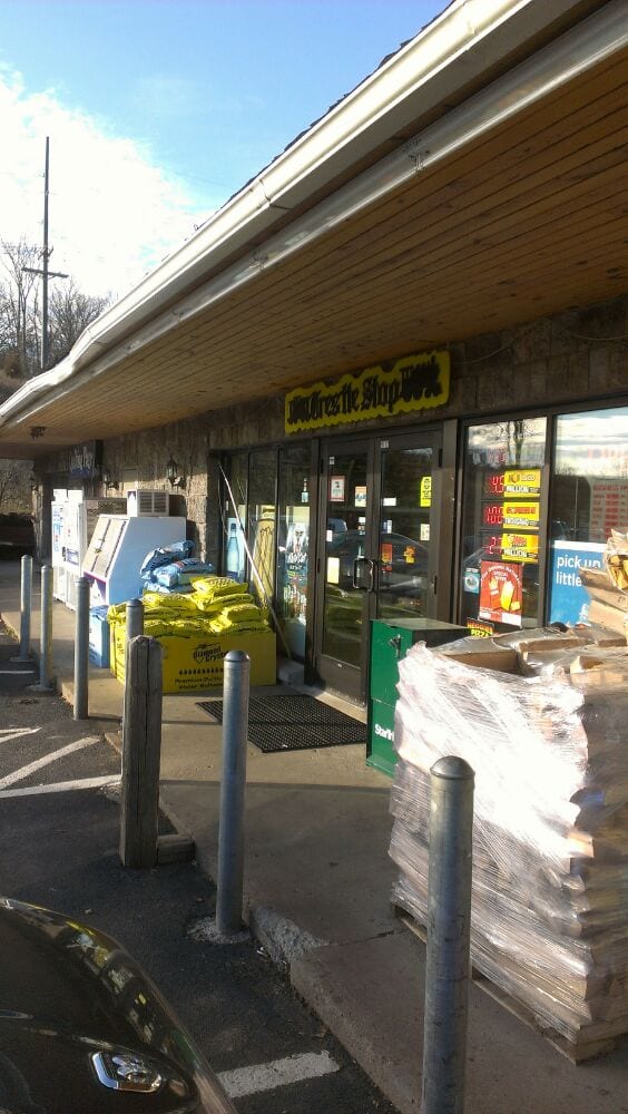 TRESTLE STOP Updated October 2024 9717 S Robert Trl, Inver Grove