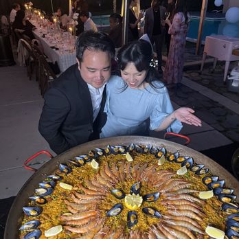 LA Paella Catering - Caterers Near Me - Beverly Hills, California