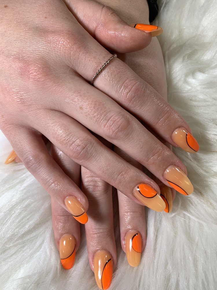 Leann Nails Spa