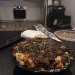 BBQ & Sizzle - I ordered the Bay Mac Bowl with burnt ends, and it was delicious, generously portioned, and packed with flavor.