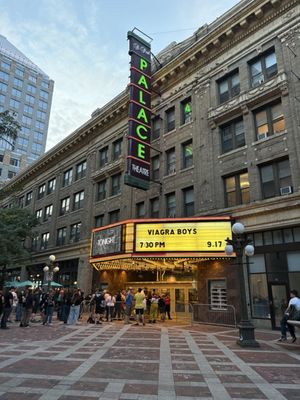 Palace Theatre by null