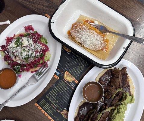 Antojitos Tacana by null