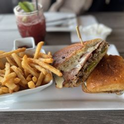 Knotty Barrel Rancho Penasquitos - Cubano Sandwich