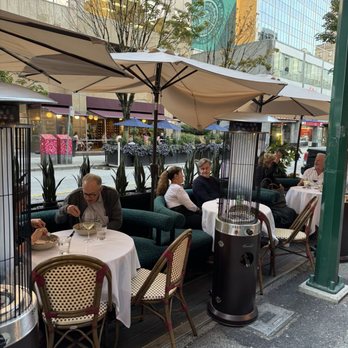 Coast - Outdoor seating - Seafood Near Me - Vancouver, British Columbia