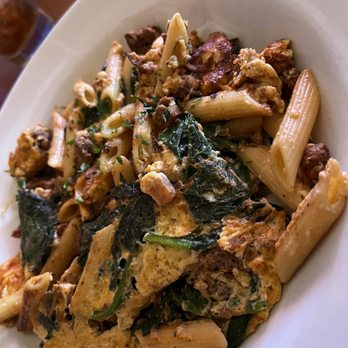 26 Beach Restaurant - Rajun Cajun Pasta Scramble - New American Near Me - Venice, California 26 Beach Restaurant - Rajun Cajun Pasta Scramble - New American Near Me - Venice, California