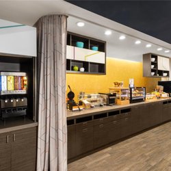 Home2 Suites by Hilton Gonzales - Breakfast Area