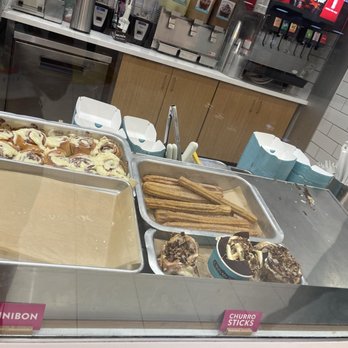 Cinnabon - Cinnabon-less Spot! - Bakeries Near Me - East Rutherford, New Jersey