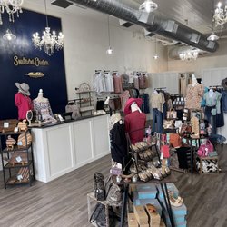 Southern Charm Boutique And Salon - Shop the Southern Charm Navasota Boutique