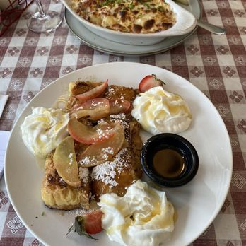 Alsace french bistro - Brioche french toast, tartiflette - French Near Me - Tierra Verde, Florida Alsace french bistro - Brioche french toast, tartiflette - French Near Me - Tierra Verde, Florida