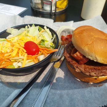 Sunlite Bar & Grill - Maple Burger special $11 today - Burgers Near Me - Detroit Lakes, Minnesota Sunlite Bar & Grill - Maple Burger special $11 today - Burgers Near Me - Detroit Lakes, Minnesota