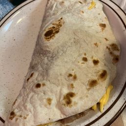 This is one of the grande tacos. The size of the plate!