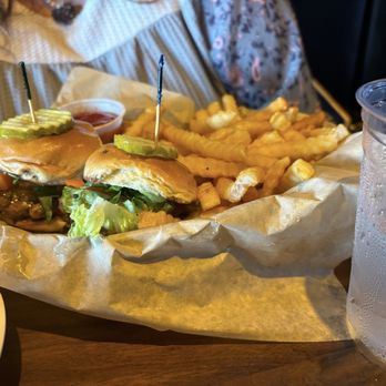 The Brass Tap - Sliders with fries - New American Near Me - Pembroke Pines, Florida The Brass Tap - Sliders with fries - New American Near Me - Pembroke Pines, Florida