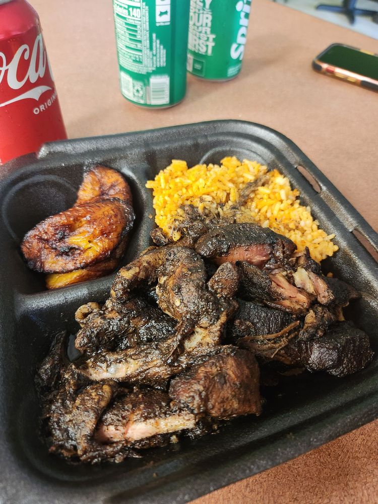 Rose's Caribbean Restaurant Logo